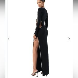 Khanum’s Black “Kira Dress” in Medium